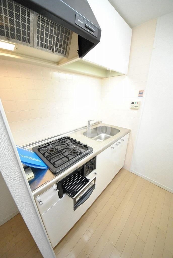 キッチン　KAISEI本町東　2口ガスシステムキッチン