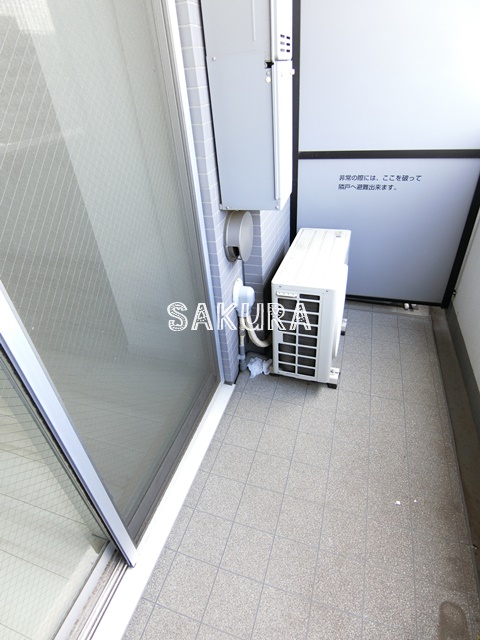 バルコニー　バルコニー