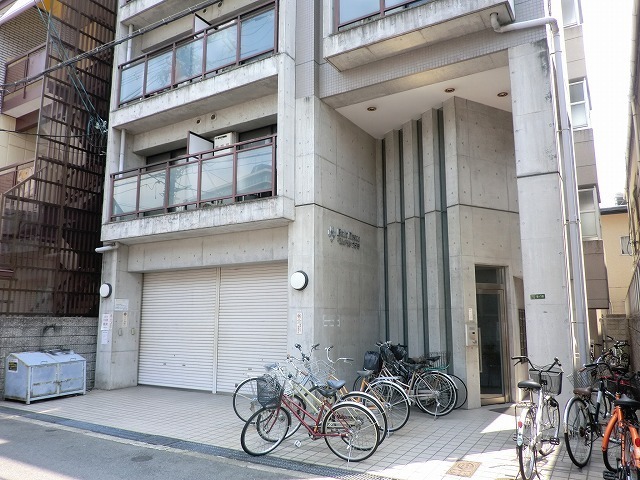 エントランス　外観