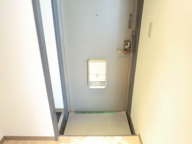 玄関　玄関です。