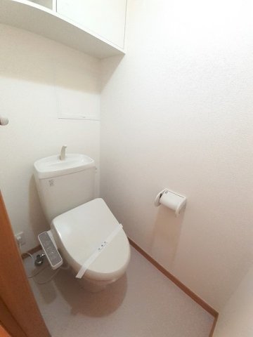 トイレ　清潔感のあるトイレです