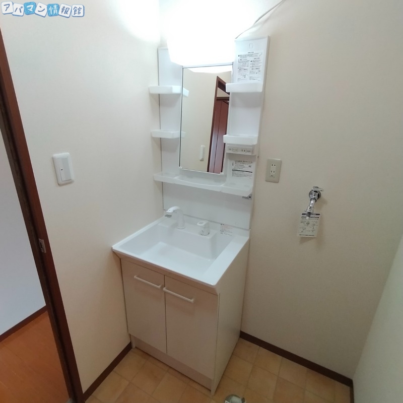 洗面設備　洗濯機置場