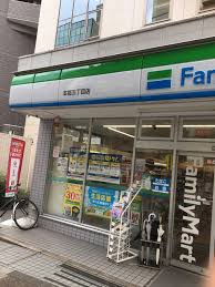 コンビニ　ファミリーマート本郷五丁目店（コンビニ）まで81m
