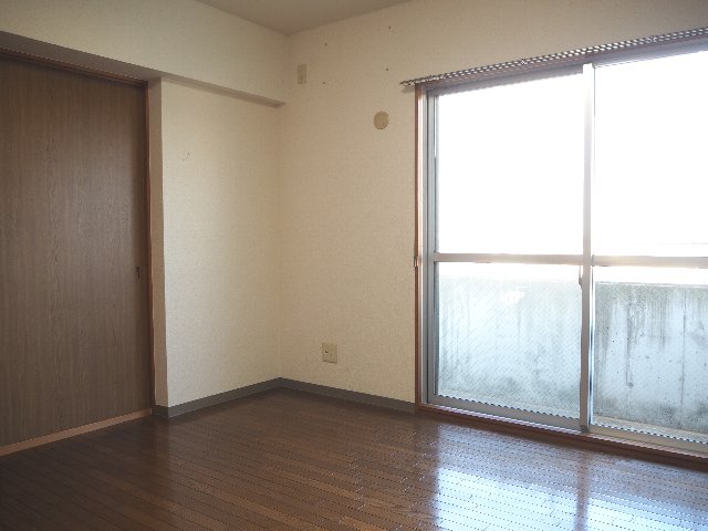 居室・リビング　同仕様