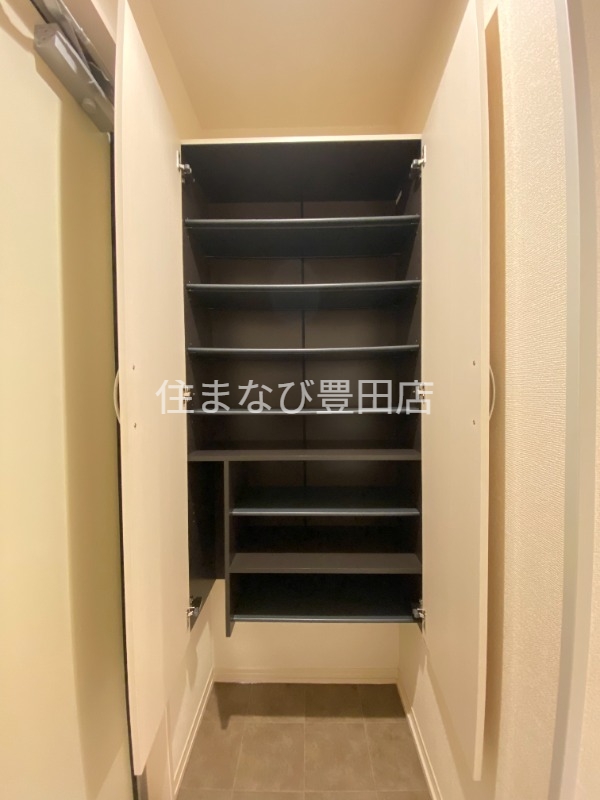 玄関　同型タイプ