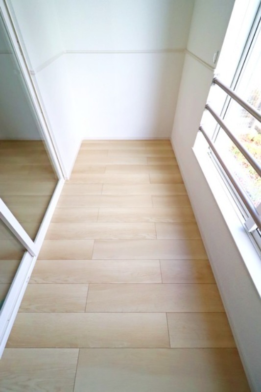 バルコニー　図面と現状に相違がある場合には現状を優先