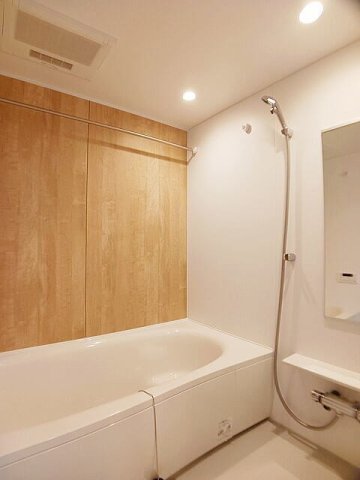 バス・シャワールーム　日々の疲れを癒すお風呂付です
