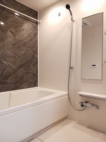 バス・シャワールーム　日々の暮らしに欠かせないお風呂です