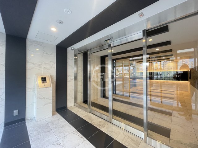 エントランス　セオリー大阪ベイシティ　エントランス