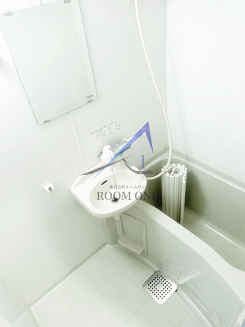 バス・シャワールーム　お風呂です。