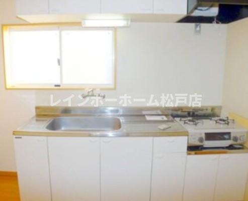 キッチン　きれいなキッチンです