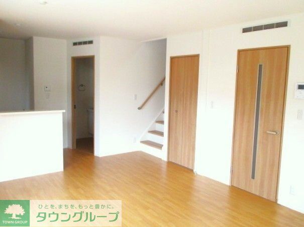 居室・リビング　お問合せはタウンハウジングまで！※現地待合わせ相談可能