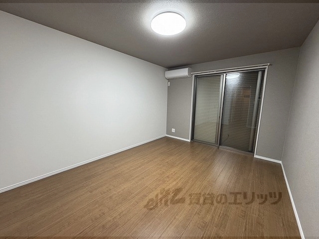 居室・リビング　洋室