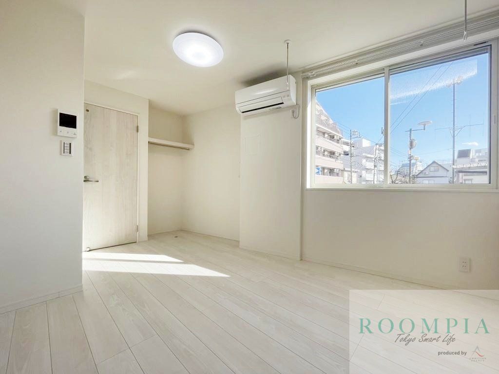 居室・リビング　物件画像