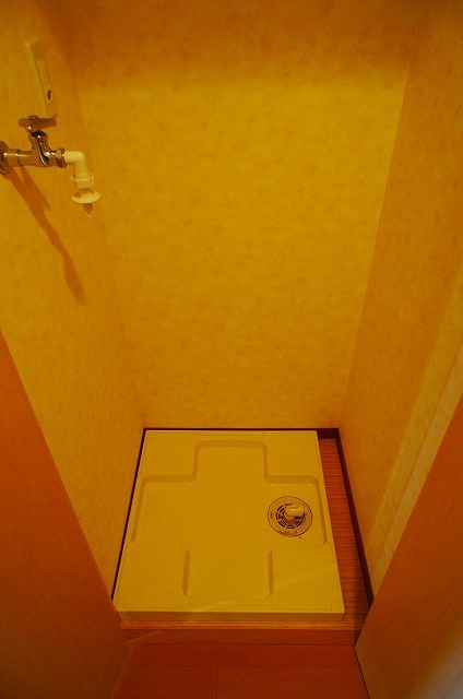 洗面設備　脱衣スペースもあります