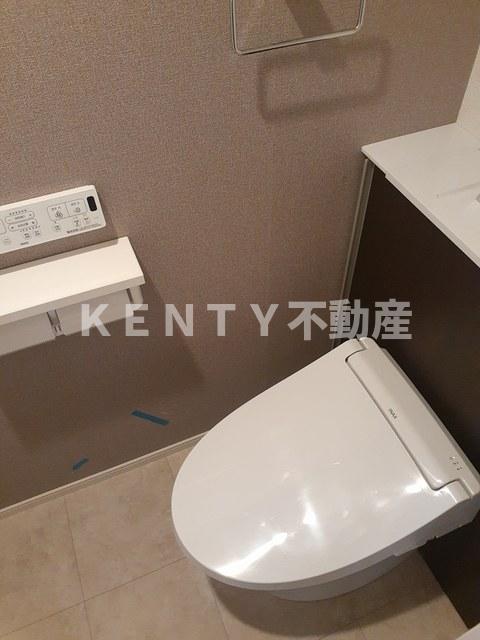 トイレ　清潔感のあるトイレです