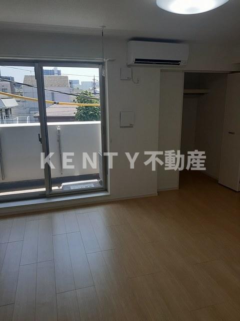 居室・リビング　ゆったり過ごせる居間です