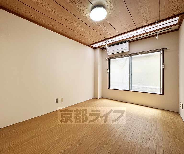 居室・リビング　阪急西院駅徒歩５分の好立地物件！