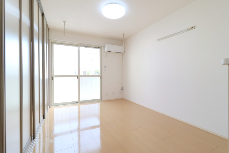 居室・リビング　図面と現状に相違がある場合には現状を優先