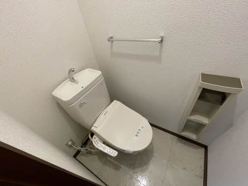 トイレ　シンプルで使いやすいトイレです