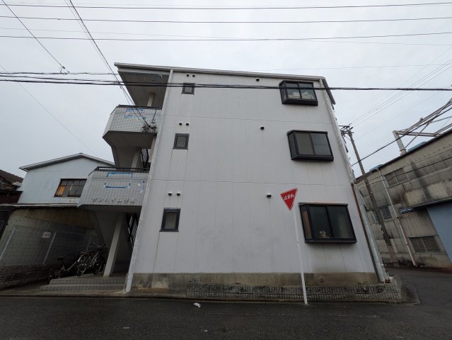 建物外観　サンハイム平和