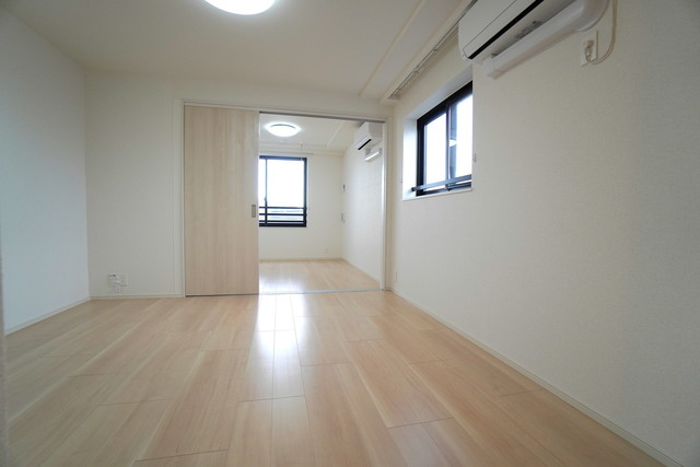 居室・リビング　※写真は同タイプ住戸です。