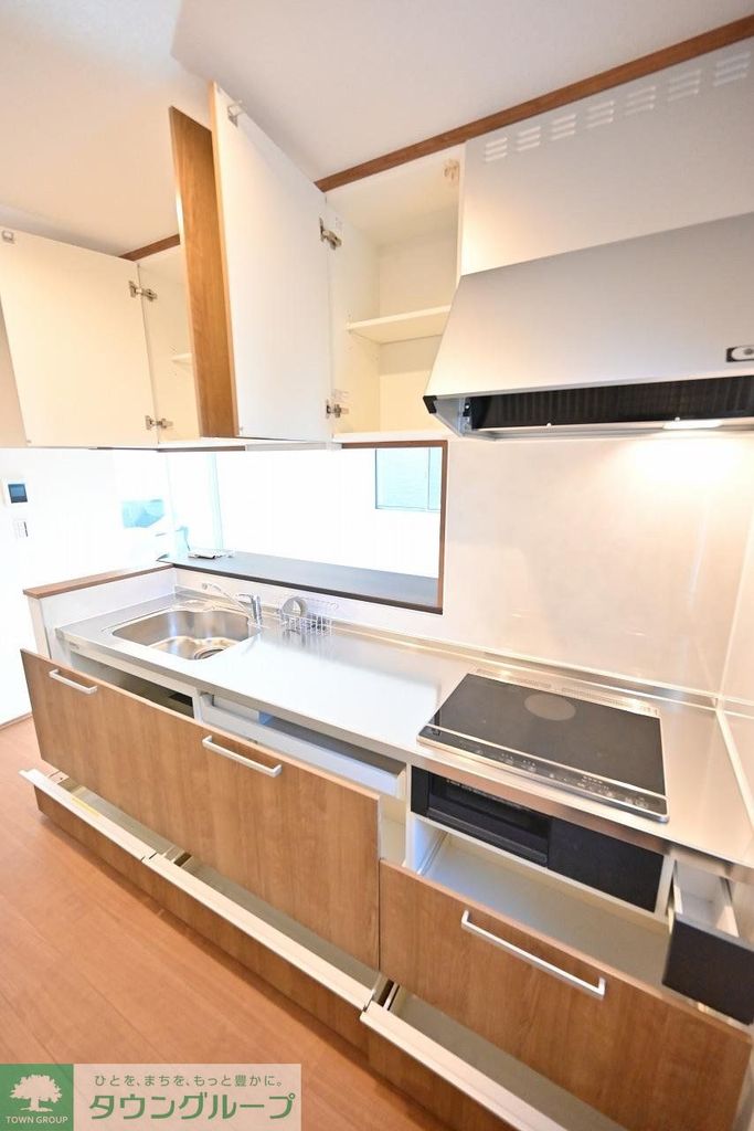 キッチン　★お部屋探しは株式会社タウンハウジング東京まで★