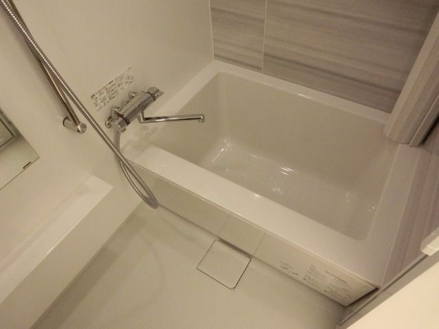 バス・シャワールーム　NULL