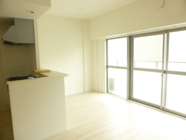 居室・リビング　写真は同マンションの別のお部屋のものです