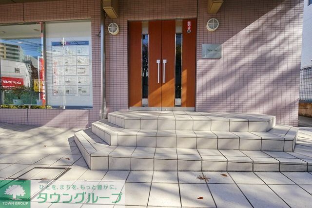 エントランス　エントラス