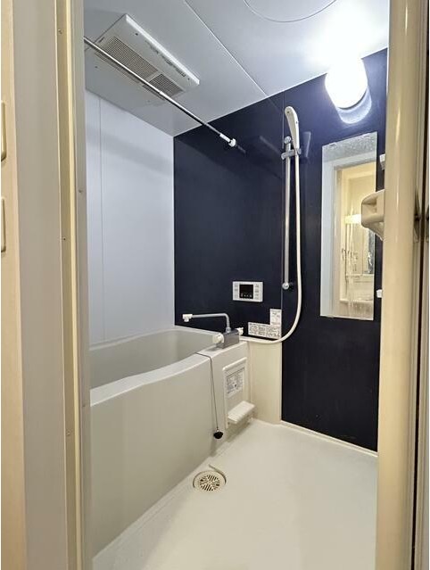 バス・シャワールーム　日々の疲れを癒すお風呂です♪