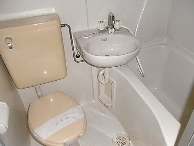 トイレ　トイレ