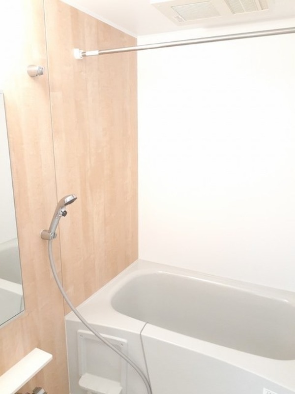 バス・シャワールーム　図面と現状に相違がある場合には現状を優先