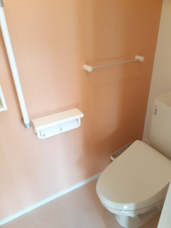 トイレ　図面と現状に相違がある場合には現状を優先