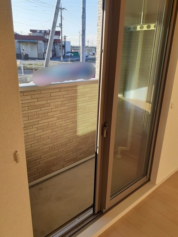 バルコニー　図面と現状に相違がある場合には現状を優先