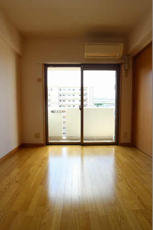 その他部屋・スペース　日当たり良好。