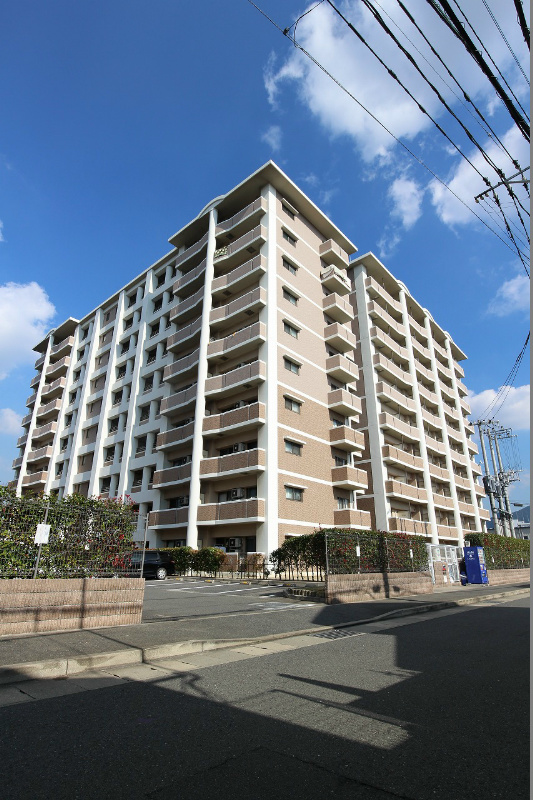 建物外観　高級感のある外観。