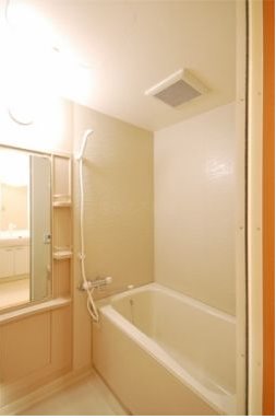 バス・シャワールーム　※同じ物件の他のお部屋の写真です※