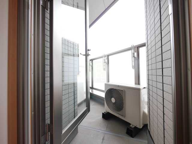 バルコニー　新宿ヤマトビル