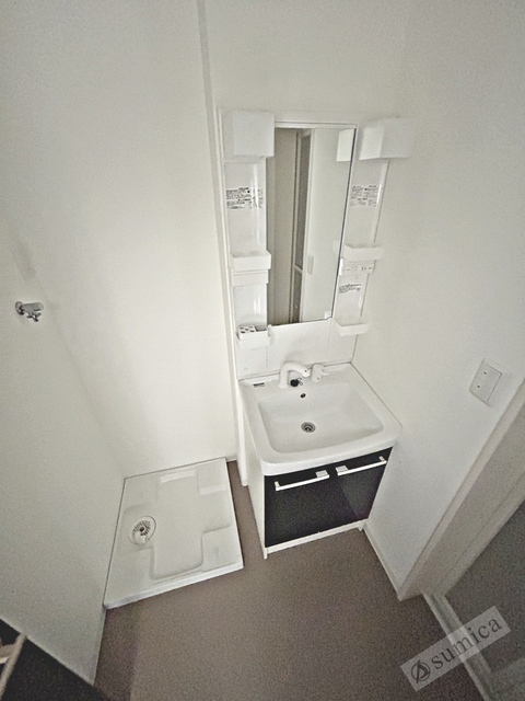 洗面設備　シャンプードレッサー付き・朝シャンもこちらで♪♪