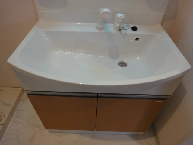 洗面設備　洗髪洗面化粧台