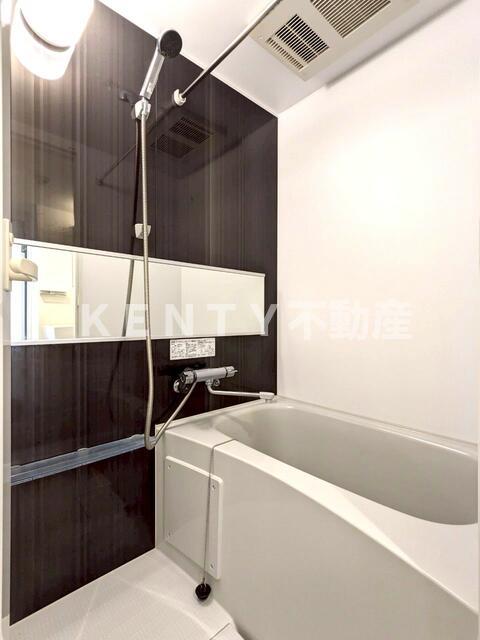 バス・シャワールーム　お風呂です