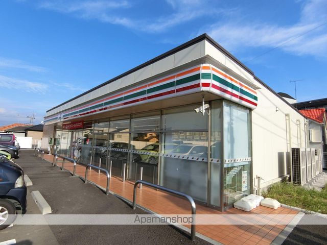 コンビニ　セブンイレブン（コンビニ）まで1295m
