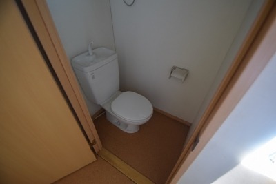 トイレ　別部屋参考