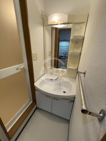 洗面設備　セルバ住之江　独立洗面台