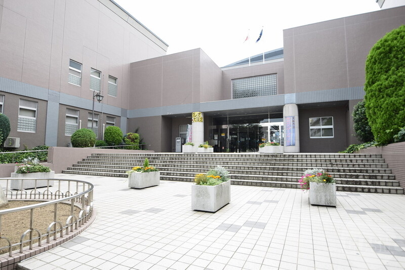 図書館　大阪市立東淀川図書館（図書館）まで1200m