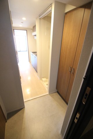 玄関　図面と現状が異なる場合は現状優先となります。