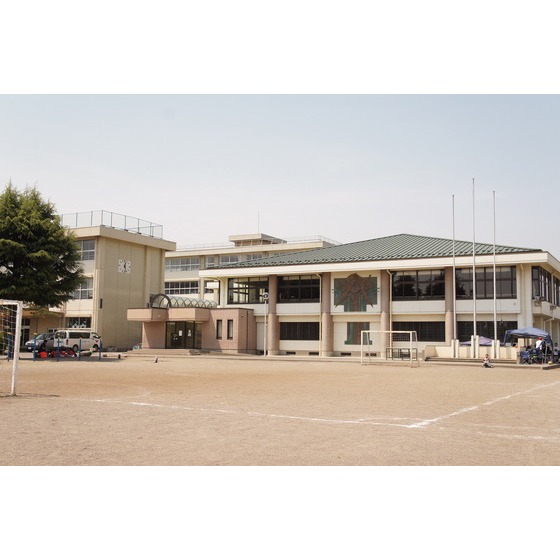 小学校　宇都宮市立細谷小学校（小学校）まで998m