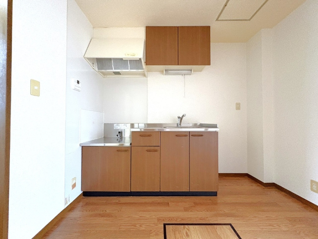 キッチン　同じ間取の別号室のお写真です。