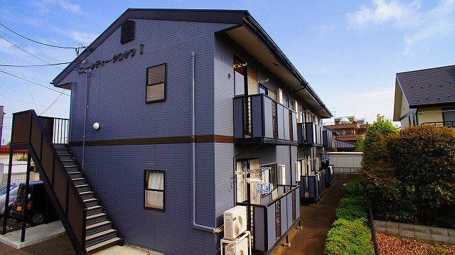 建物外観　落ち着いた雰囲気の外観です